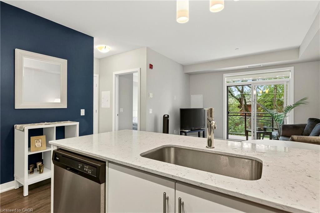 208-320 Plains Road E Property Photo 13