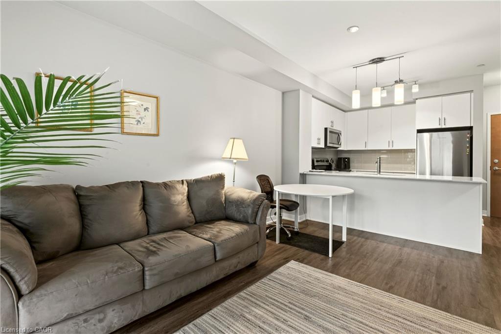 208-320 Plains Road E Property Photo 15