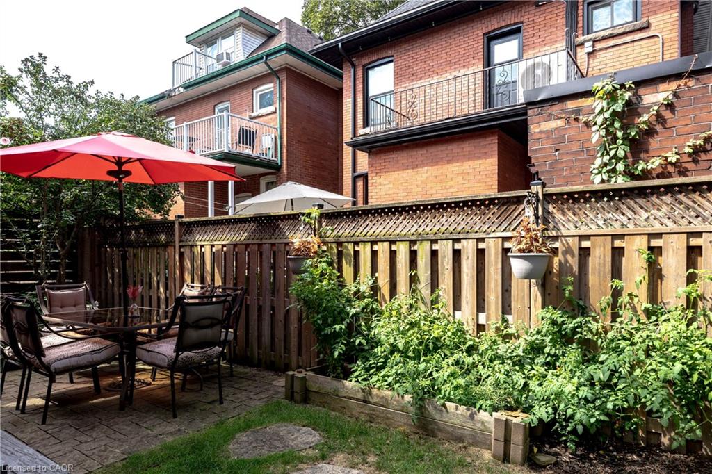 24 Fairleigh Crescent Property Photo 48