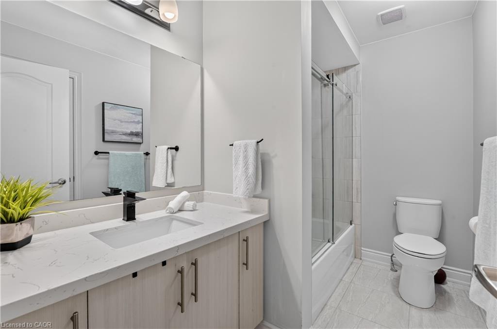 48 Harpin Way E Property Photo 35
