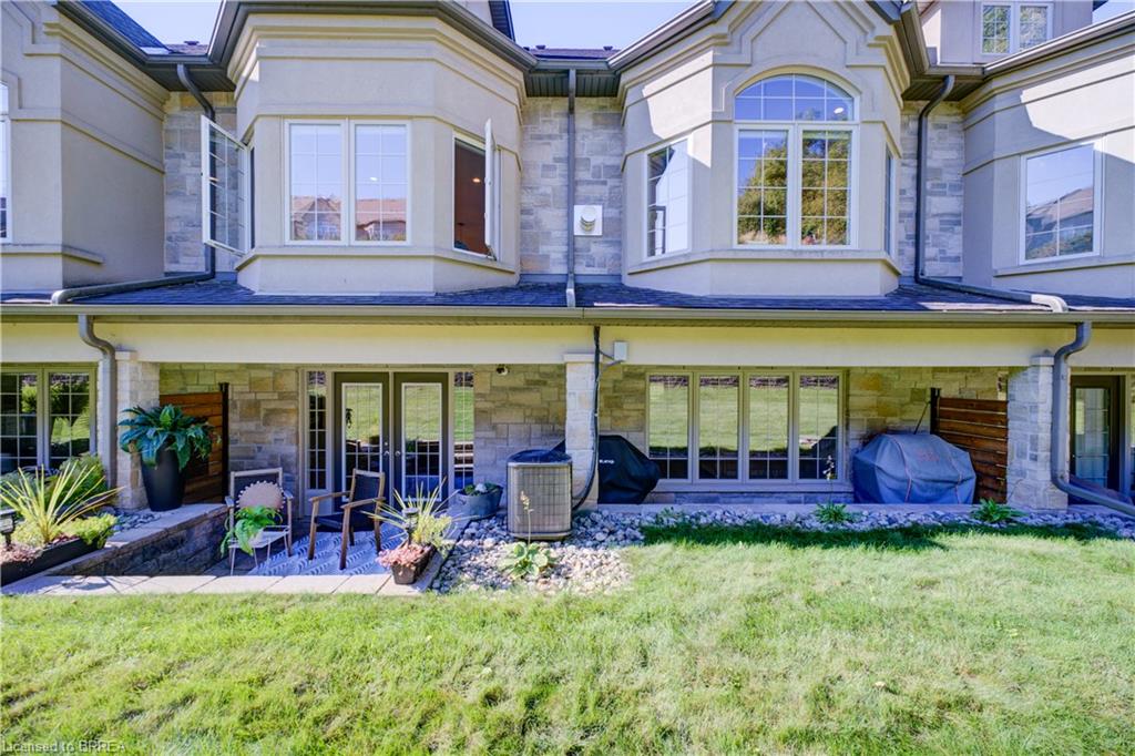 9-60 Dufferin Avenue Property Photo 44