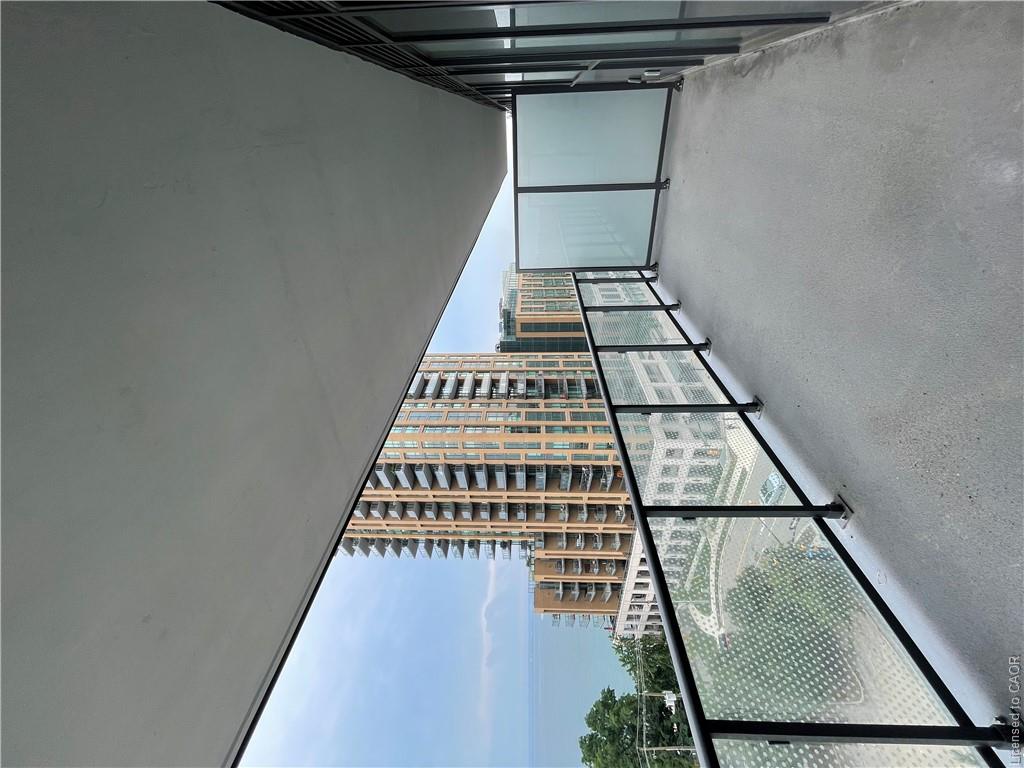 706-2069 Lakeshore Road Property Photo 27