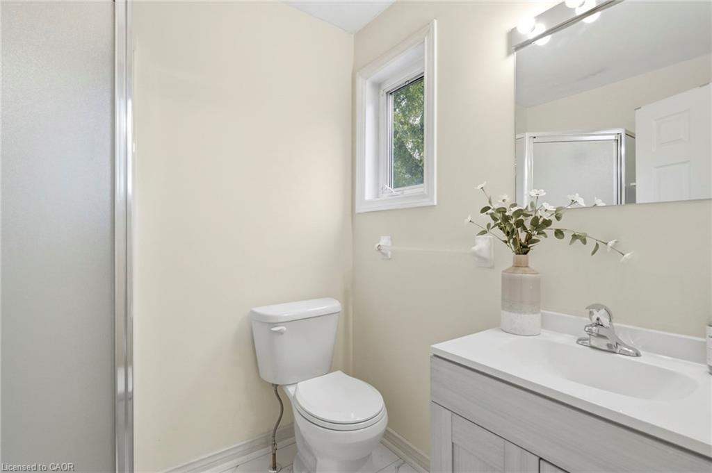 1500 King Street E Property Photo 13