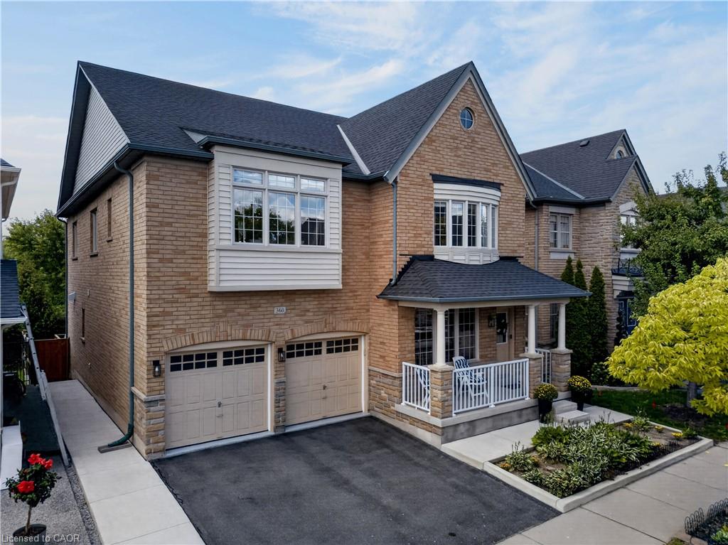 360 Holmes Crescent Property Photo 1