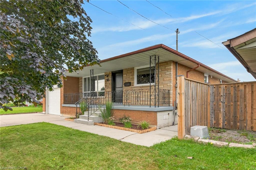 93 Nugent Drive Property Photo 3