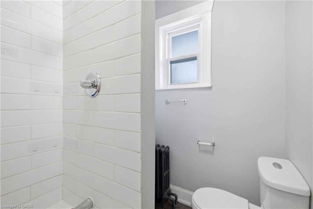 1539-1547 Barton Street E Property Photo 9