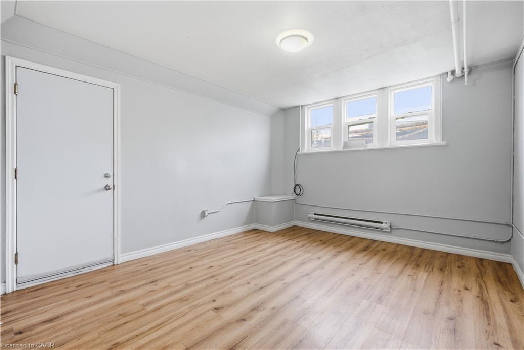 1539-1547 Barton Street E Property Photo 17