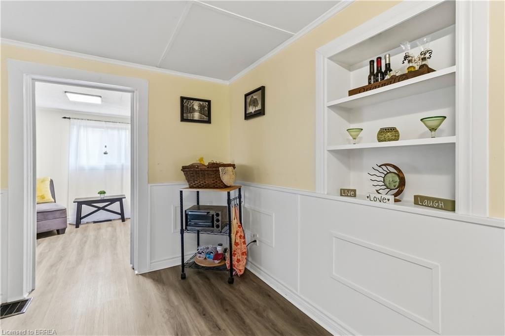1 Kings Lane Property Photo 20