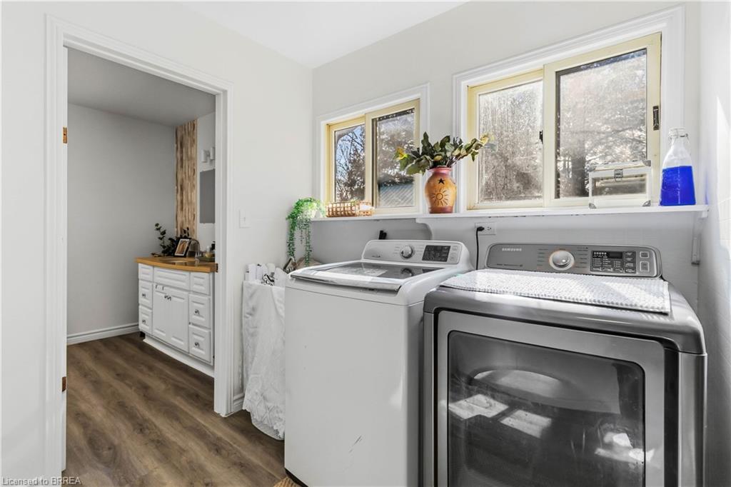 1 Kings Lane Property Photo 30