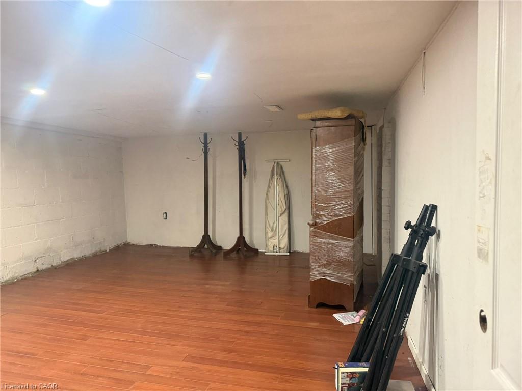 1247 Main Street E Property Photo 17