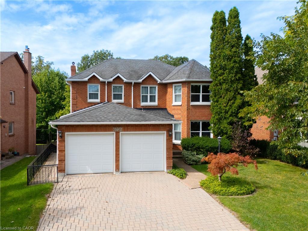 6036 St. Ives Way Property Photo 1