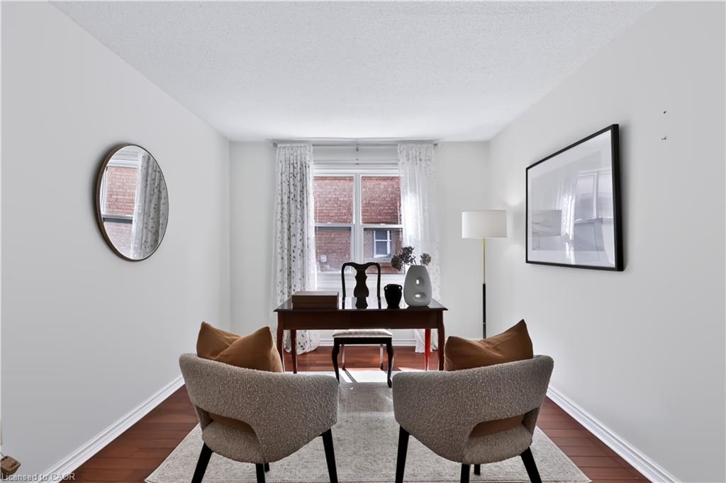 6036 St. Ives Way Property Photo 15