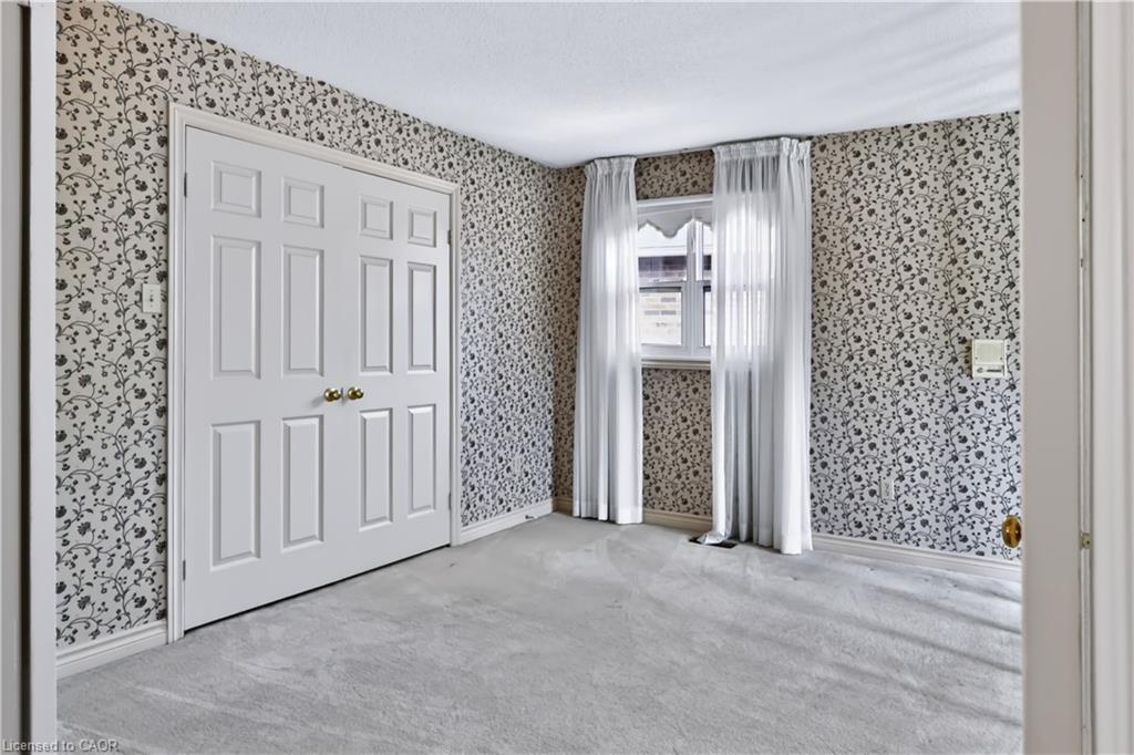 6036 St. Ives Way Property Photo 24