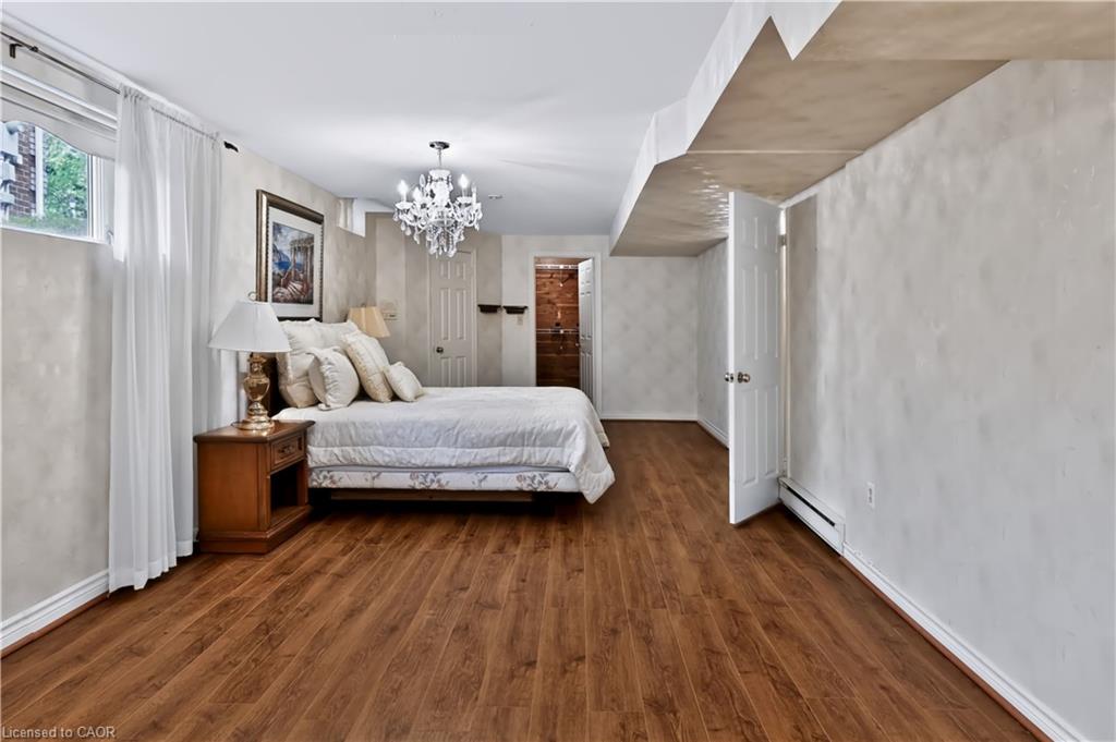6036 St. Ives Way Property Photo 35