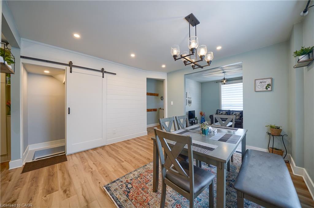36 Kerr Street Property Photo 4