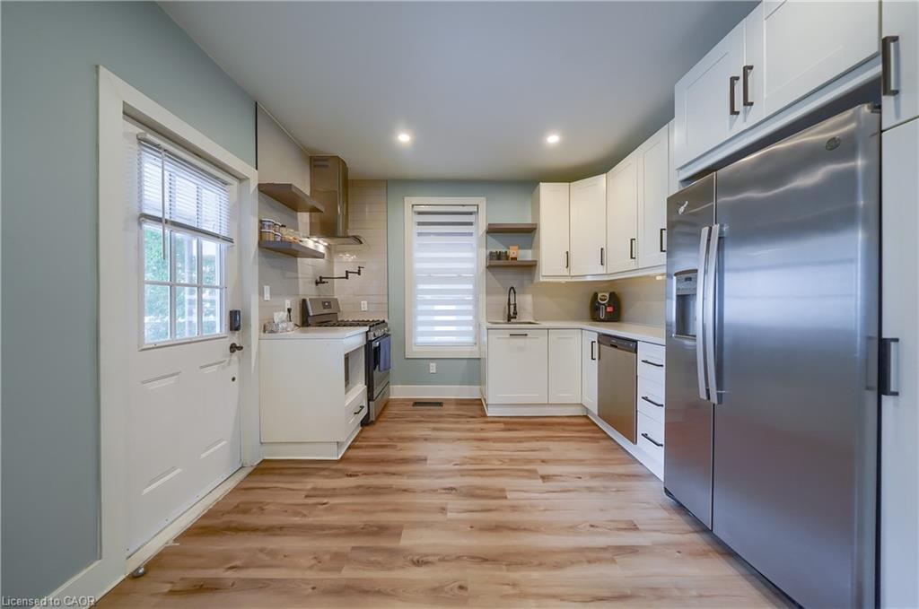 36 Kerr Street Property Photo 9