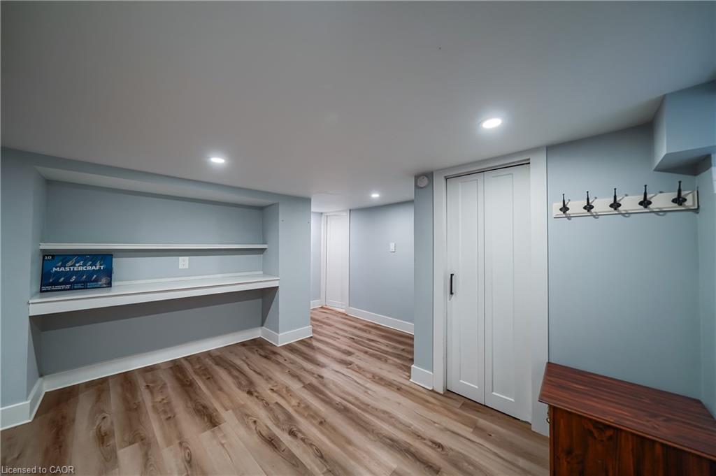 36 Kerr Street Property Photo 26
