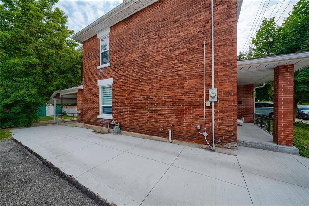 36 Kerr Street Property Photo 35