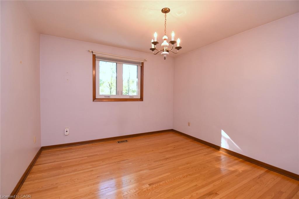 5 Rogers Road Property Photo 13