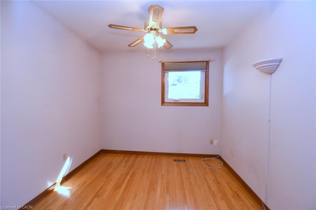 5 Rogers Road Property Photo 17