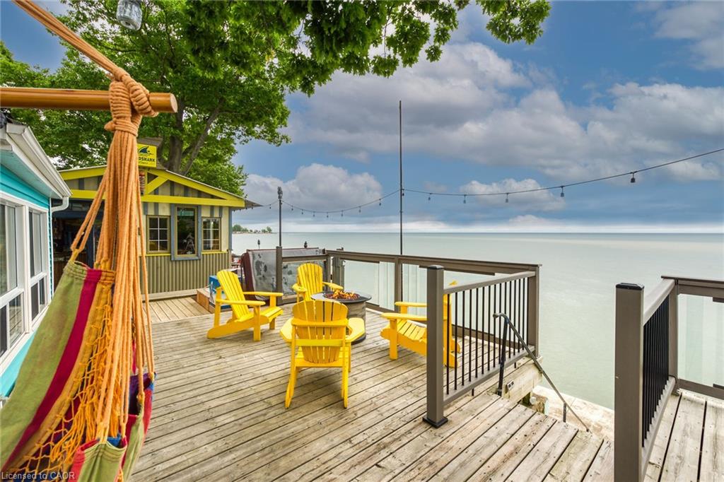 2090 Lakeshore Road Property Photo 1