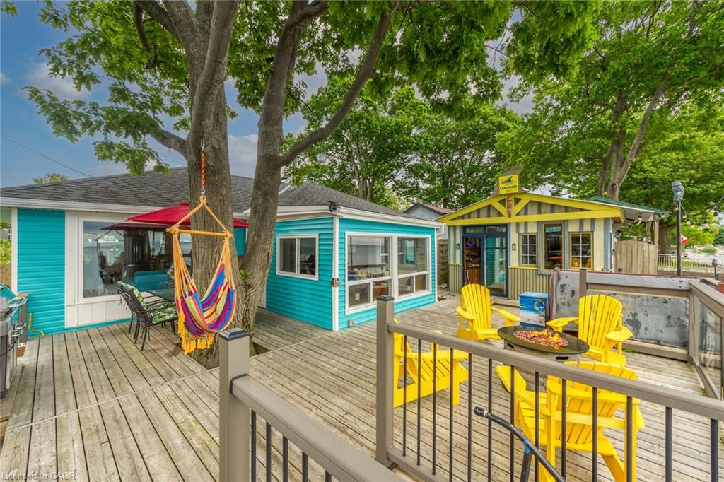 2090 Lakeshore Road Property Photo 2