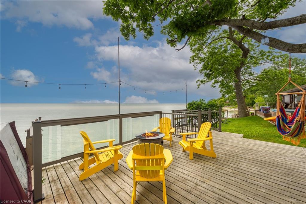 2090 Lakeshore Road Property Photo 5