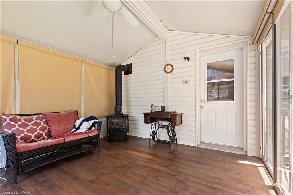 193 Locke Street N Property Photo 19