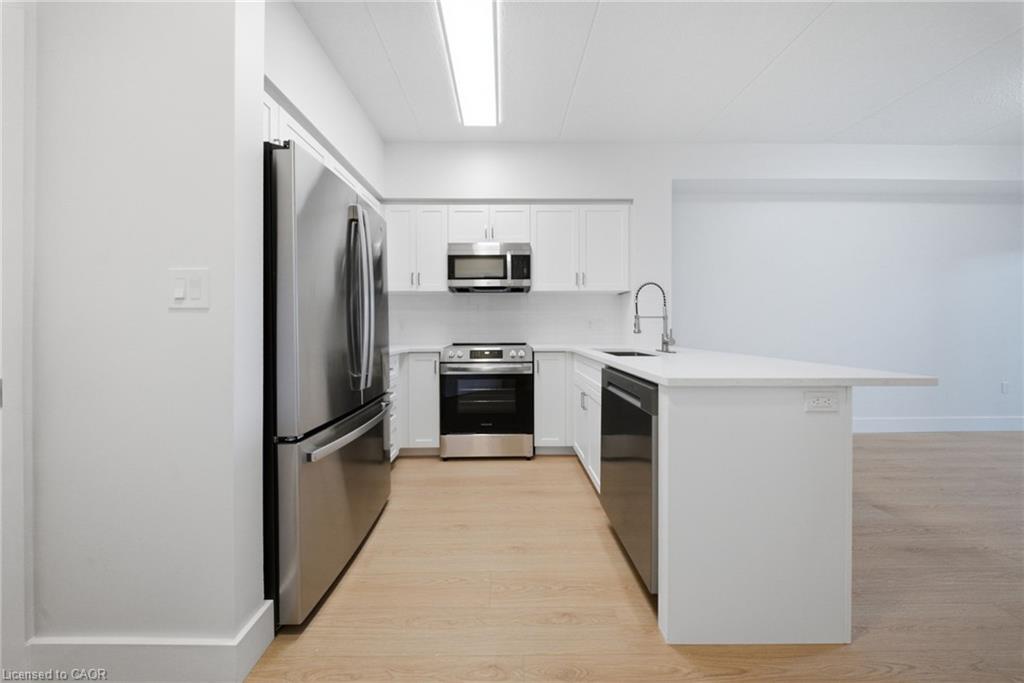 204-1083 Gordon Street Property Photo 16