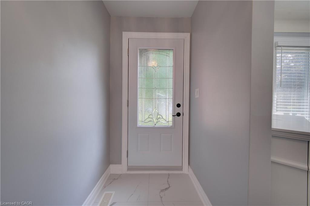 88 Glenview Avenue Property Photo 6