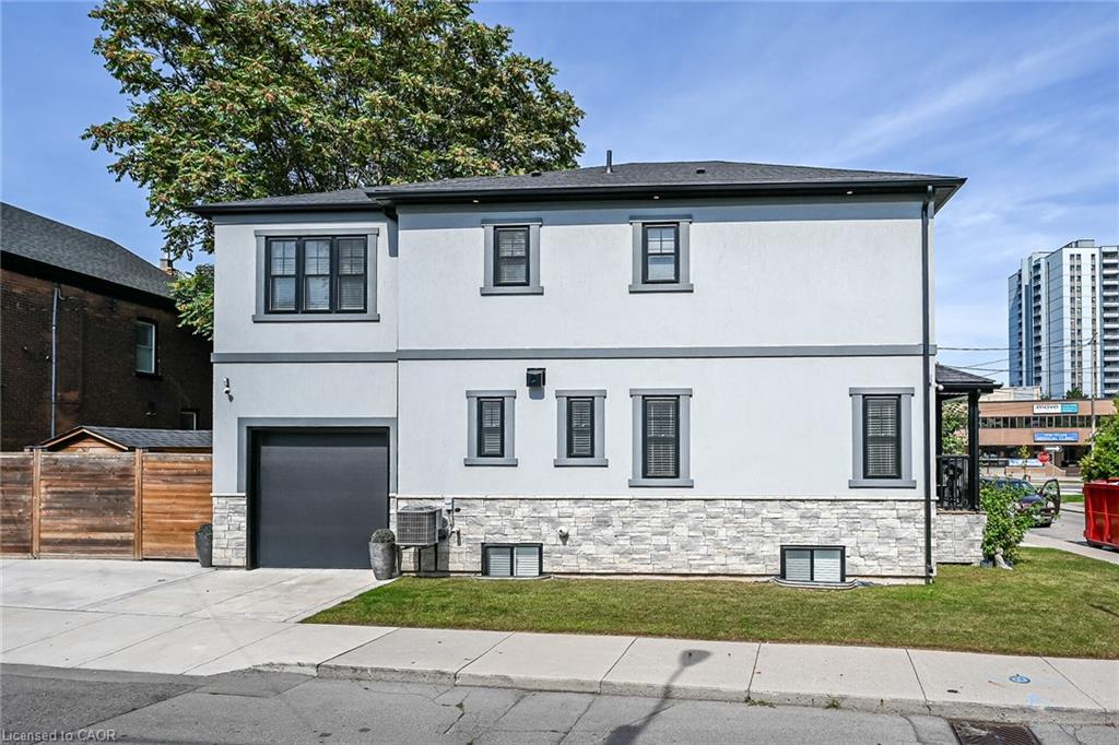 109 Ray Street Property Photo 3