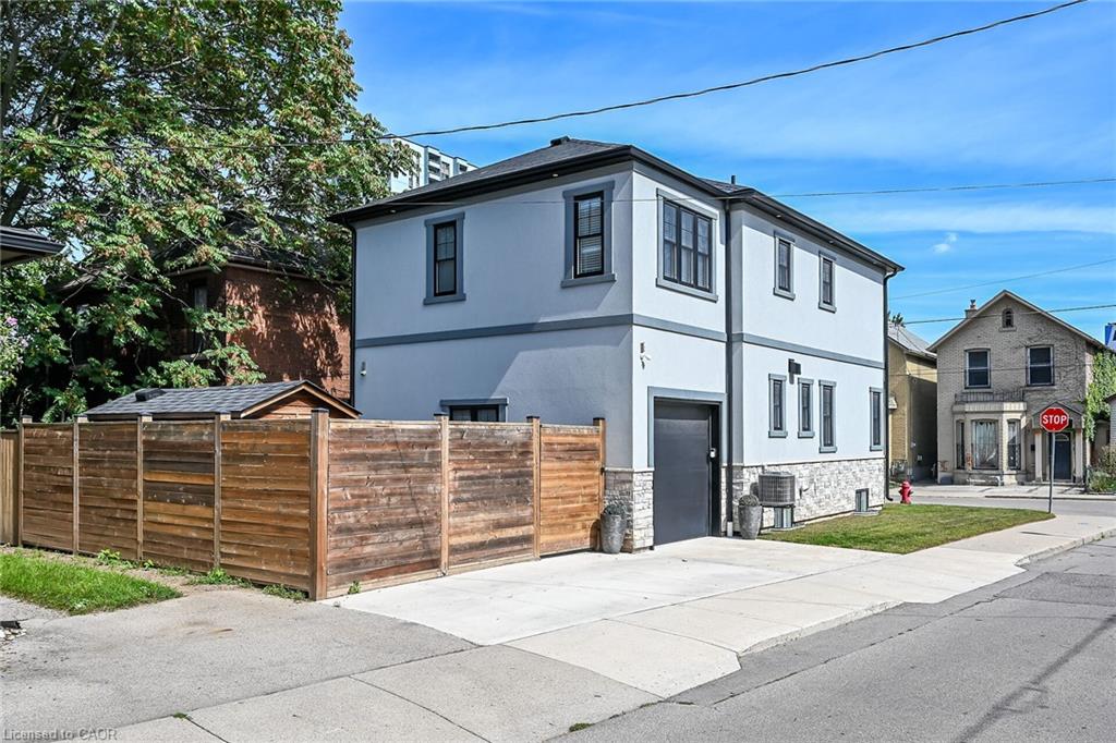 109 Ray Street Property Photo 49