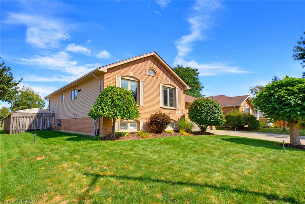 82 Olivetree Road Property Photo 4