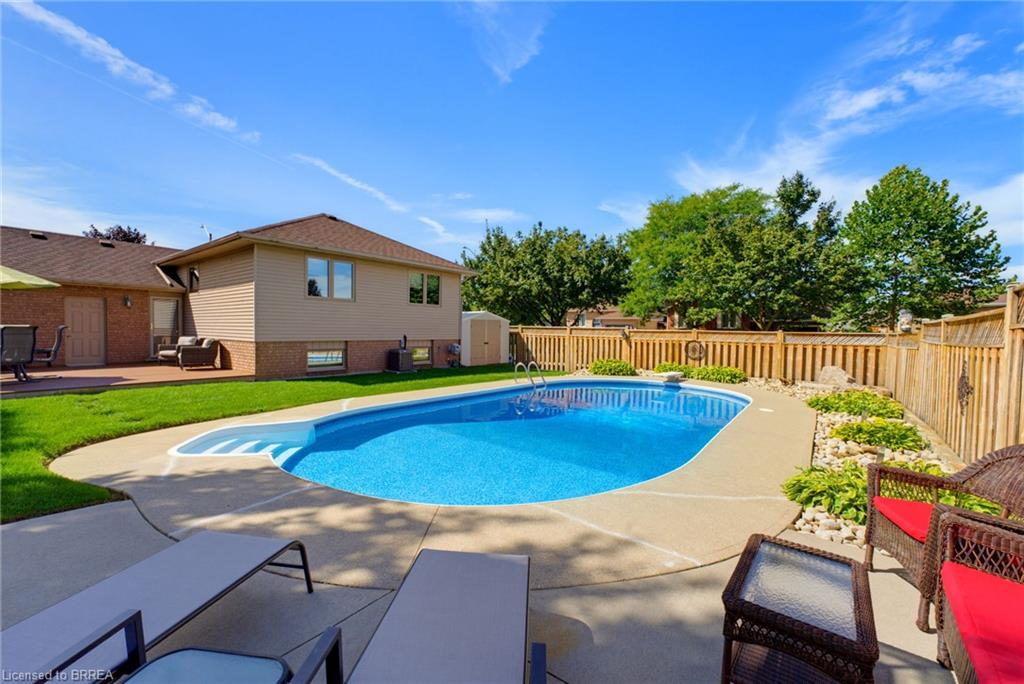 82 Olivetree Road Property Photo 33