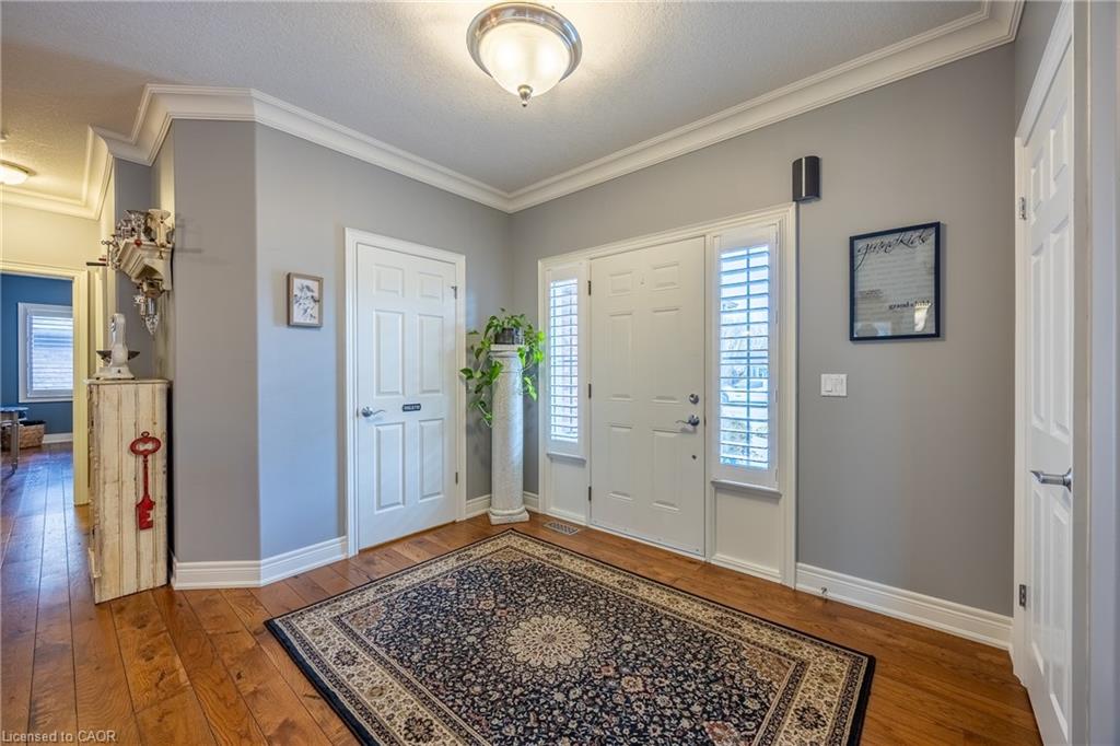 122 Donjon Boulevard Property Photo 6