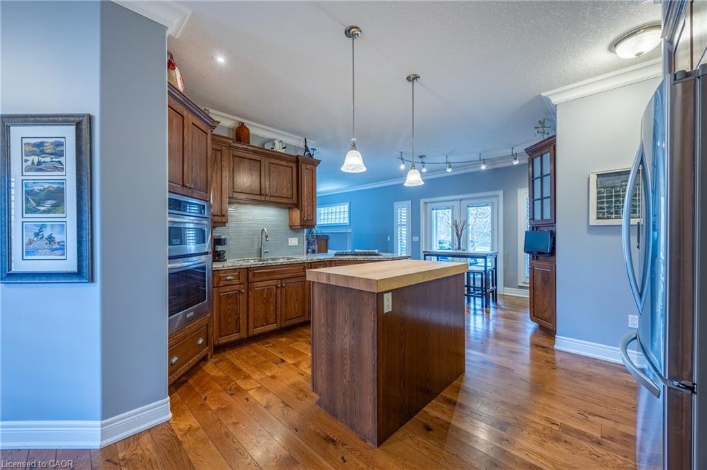122 Donjon Boulevard Property Photo 8