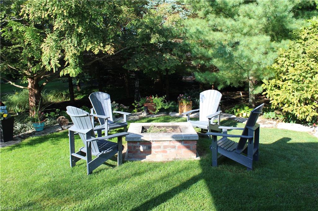 122 Donjon Boulevard Property Photo 36