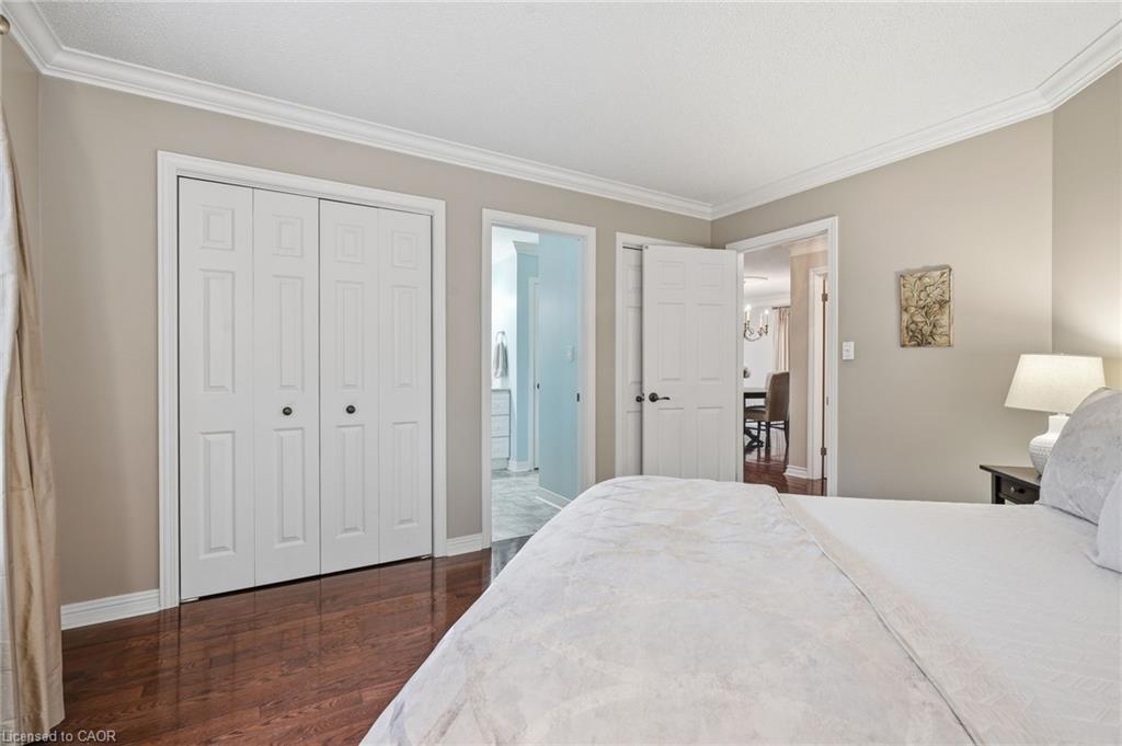 1229 Nathaniel Crescent Property Photo 24