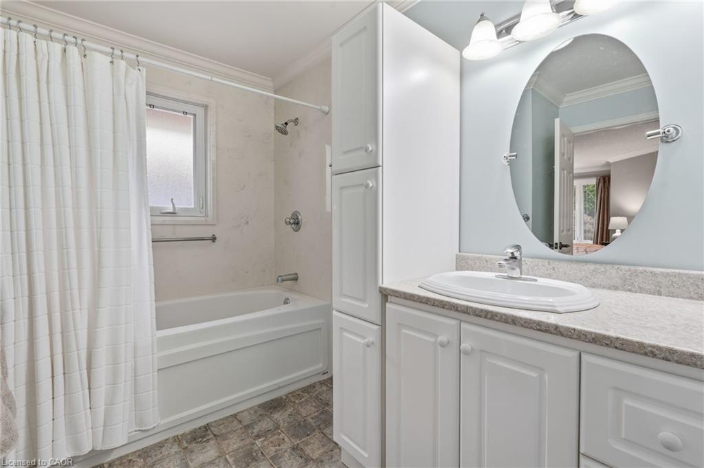 1229 Nathaniel Crescent Property Photo 27