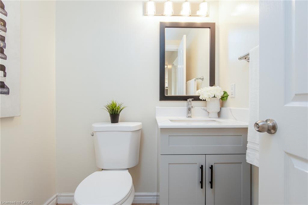 731 Butternut Avenue Property Photo 8