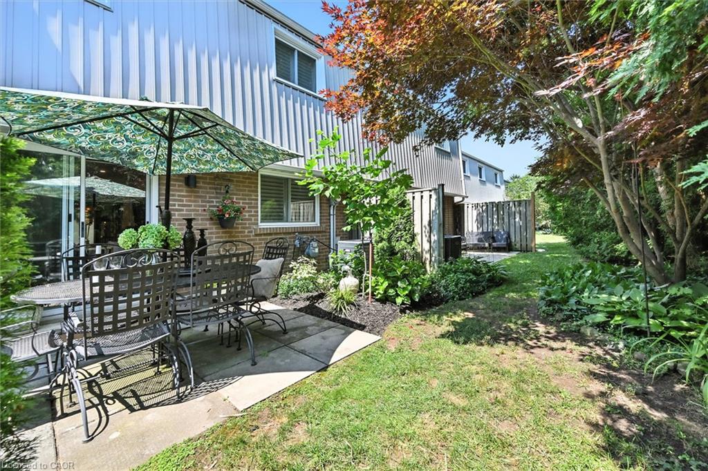 3-445 Woodview Road Property Photo 35