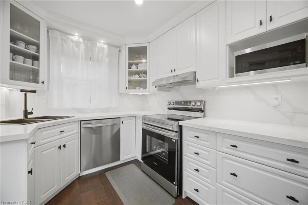 3217 Hazelwood Avenue Property Photo 1