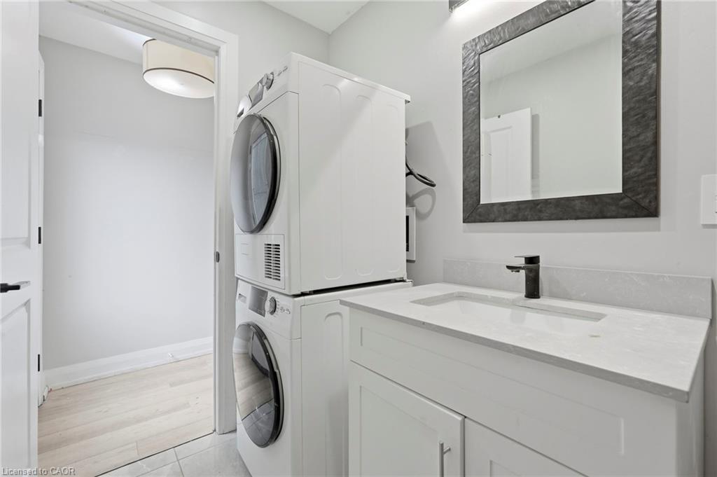 106 Barnesdale Avenue N Property Photo 13