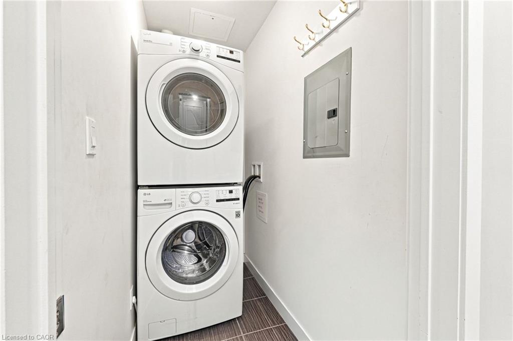 220-5317 Upper Middle Road Property Photo 24