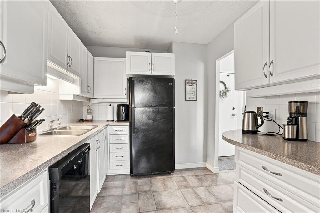 506-640 West Street Property Photo 15