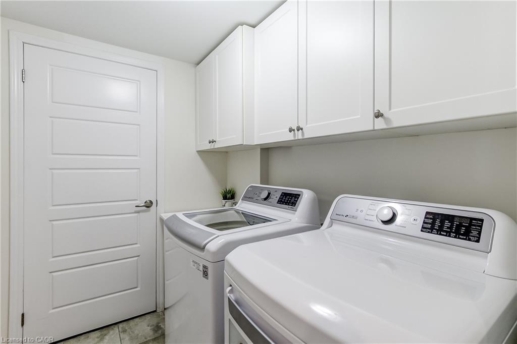 3-230 Avonsyde Boulevard Property Photo 11