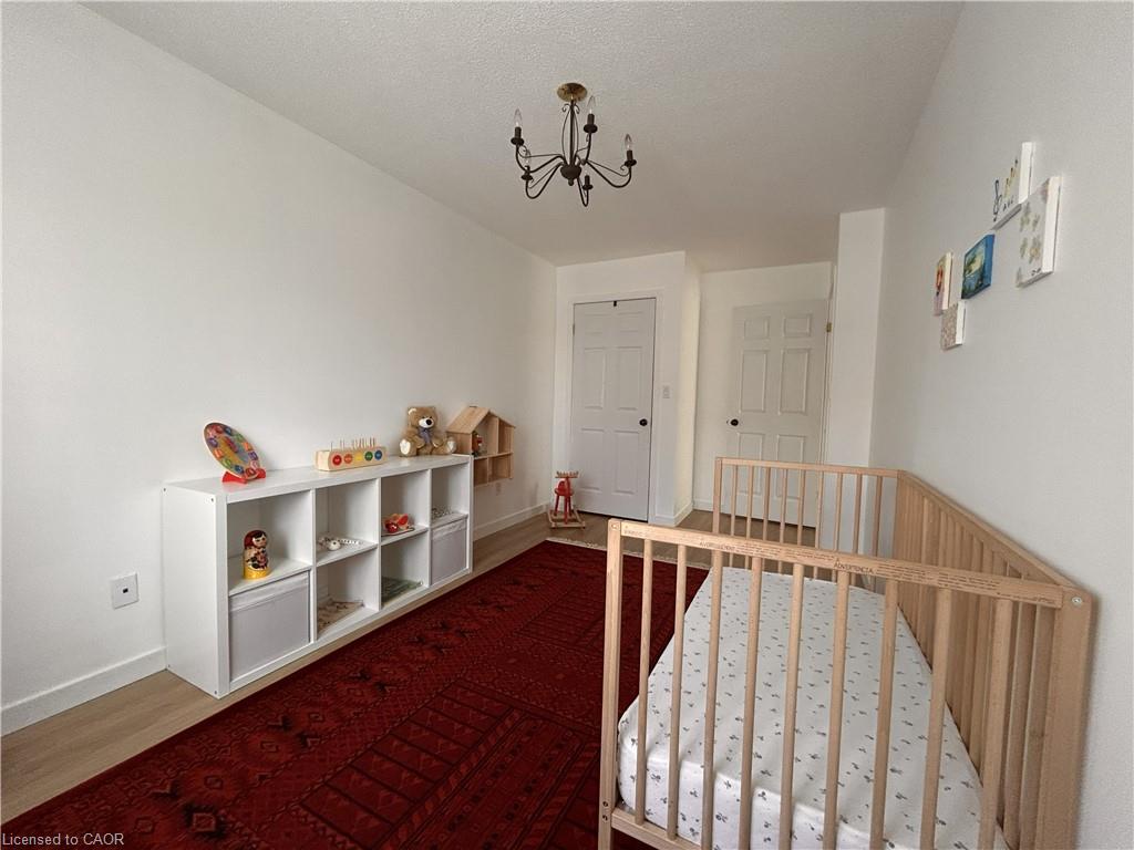 72-2737 King Street E Property Photo 25