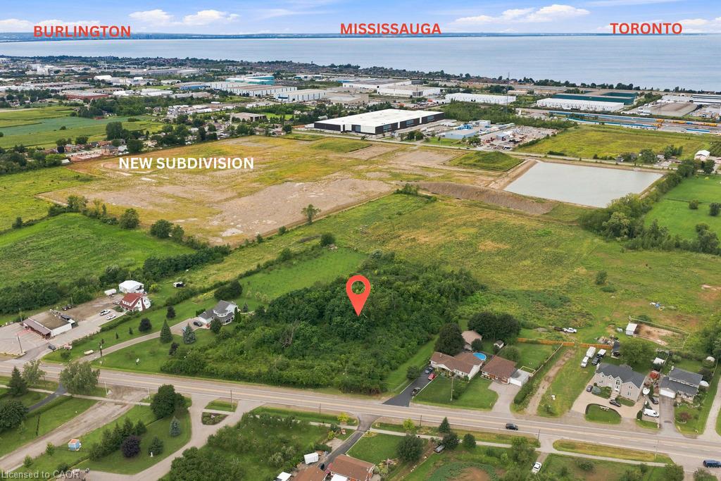 1109 Highway 8 Property Photo 2
