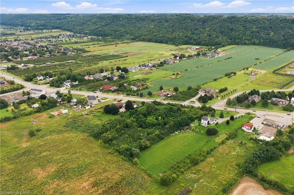 1109 Highway 8 Property Photo 6