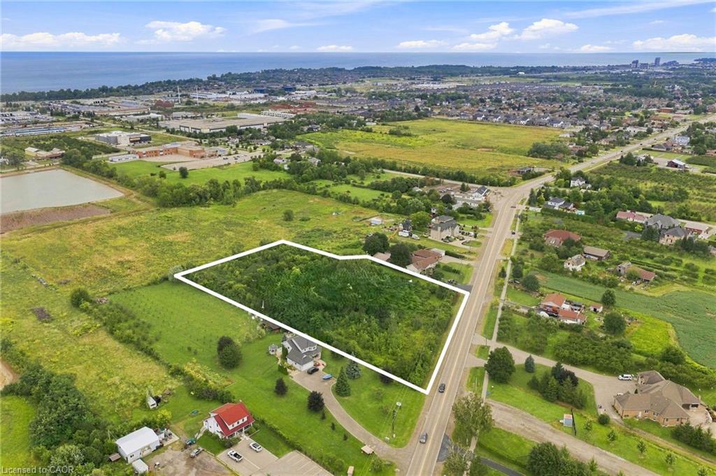 1109 Highway 8 Property Photo 10